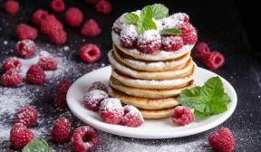 Lush pancakes with ricotta