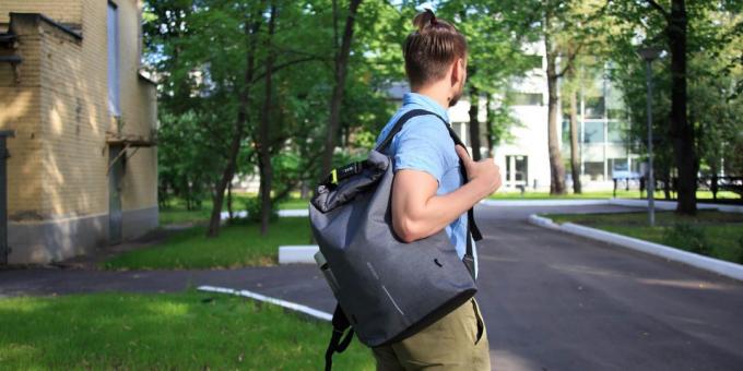 Gifts for the New Year: Bobby Urban Backpack