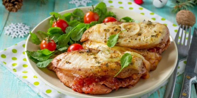 Stuffed chicken breasts with cheese, tomatoes and onions