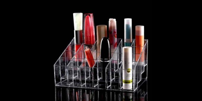 Organizer for lipstick and mascara