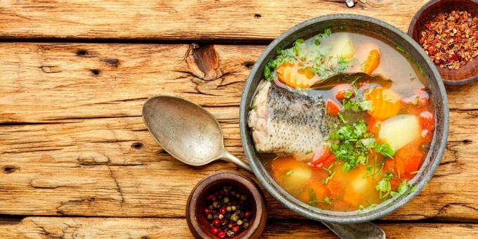 Fish head and tail soup with vegetables