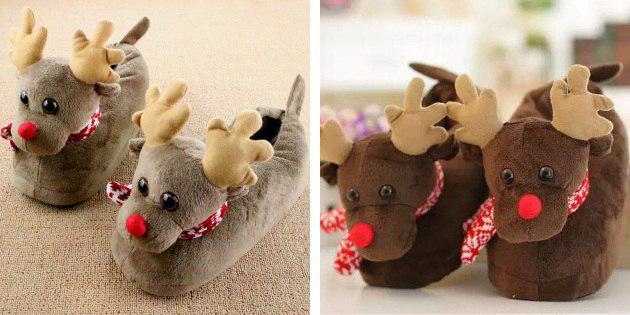 Slippers with deer
