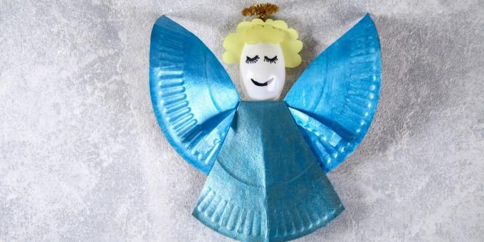 Angel from a paper plate