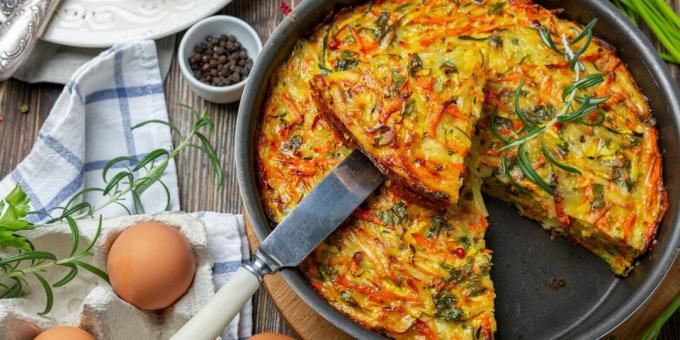 Kugel from potatoes, zucchini and carrots