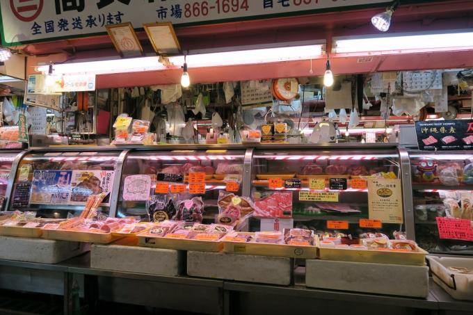 Okinawa. market Makishi