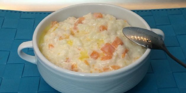 Rice porridge with pumpkin in multivarka