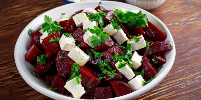 Simple beetroot salad with cheese