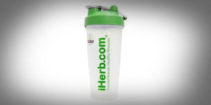 Shaker for smoothies and cocktails from iHerb Goods