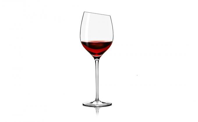 A glass of red wine Bordeaux
