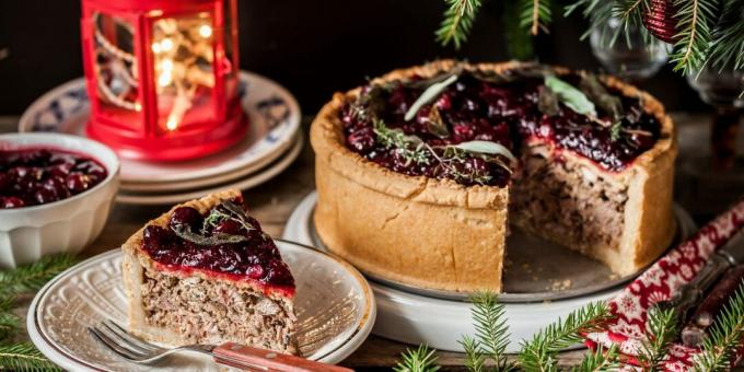 Surprise your holiday guests. Make this sumptuous meat pie with cranberry sauce