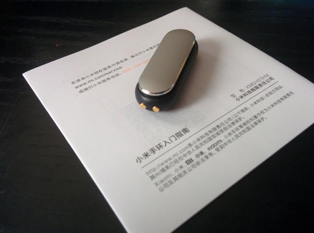 Xiaomi mi band. How does the device