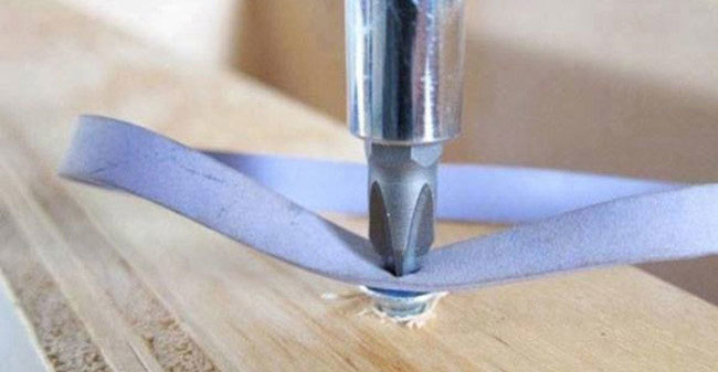 how to screw the screw with stripped threads
