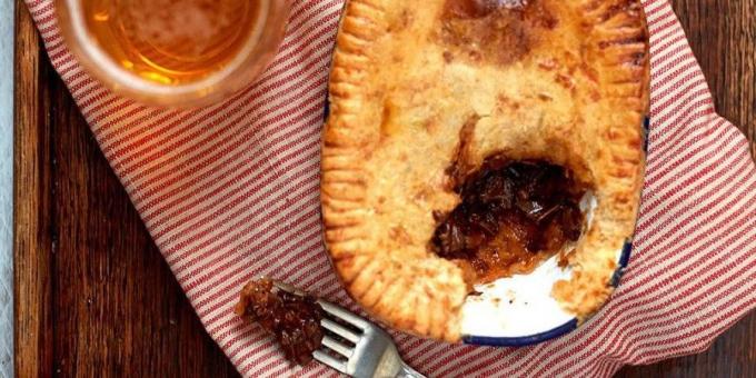 Australian meat pie