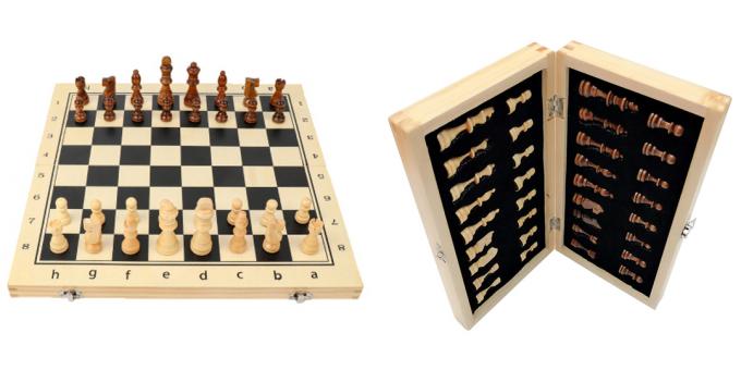 Chess set