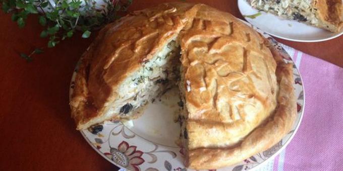How to cook Kurnik from unleavened dough pancakes, buckwheat and mushrooms