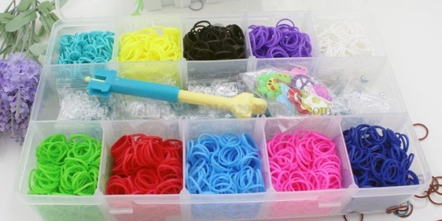  kits for weaving bracelets out of rubber bands