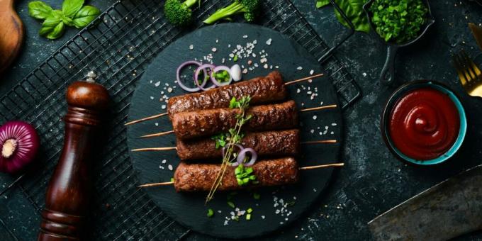 Beef lula kebab with mint