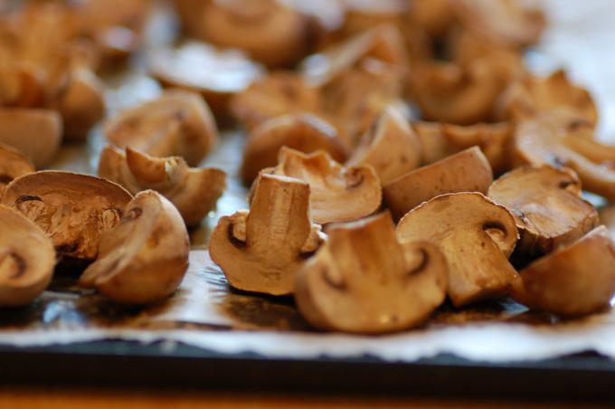 How to dry mushrooms