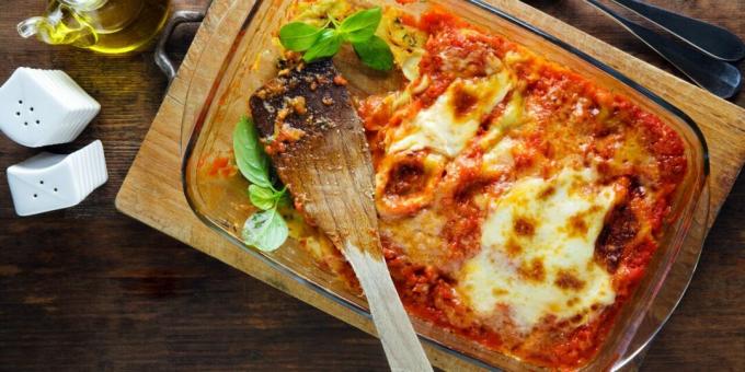 Eggplant lasagna with minced meat