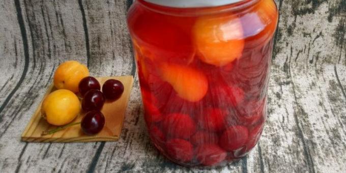 Compote of cherries and apricots