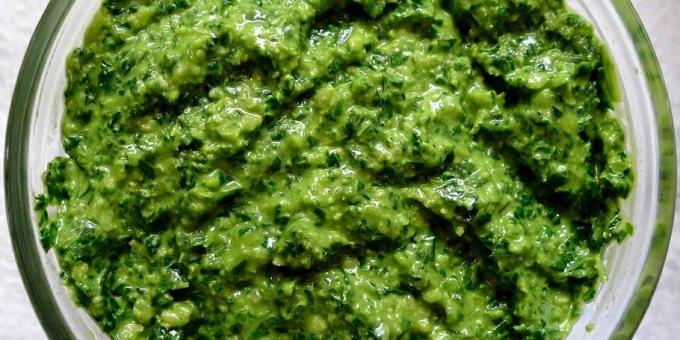 The best recipes with basil pesto of green basil