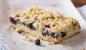 Lean grated pie with berries