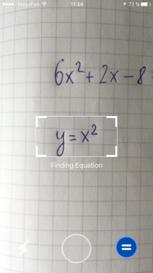 Mathpix for iOS recognizes handwritten examples, builds charts and solves equations