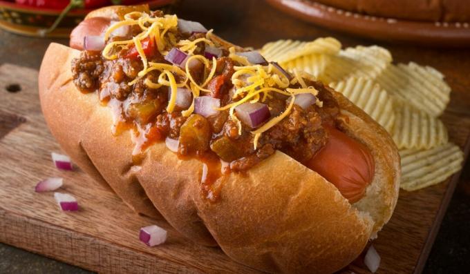Hot dogs with spicy beef meat sauce