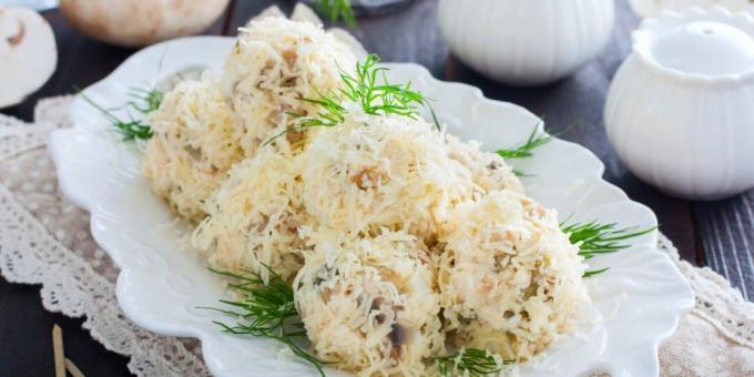 Cheese balls with chicken and mushrooms