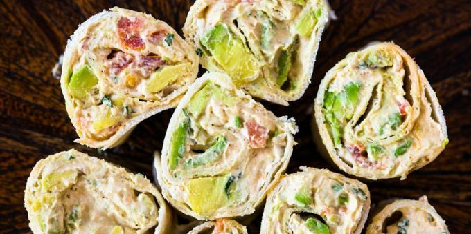 Tortilla rolls with avocado, tomato and cream cheese: a simple recipe