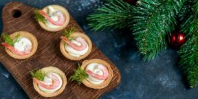 Tartlets with shrimps and cream cheese