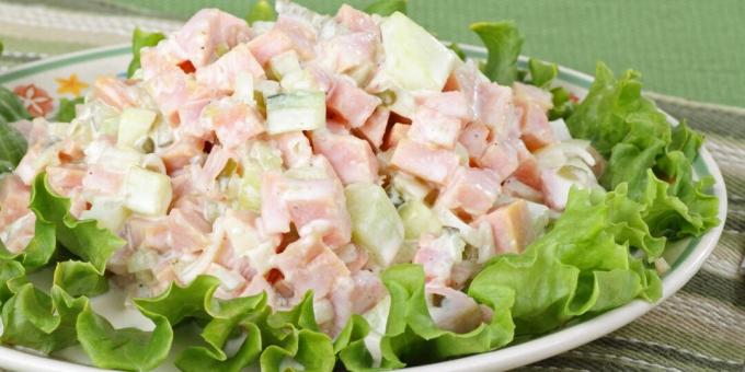 Salad with ham, celery and egg