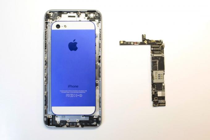 iPhone 5 iPhone inside housing 6 Plus