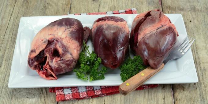 How and how much to cook a pork heart: chilled pork heart