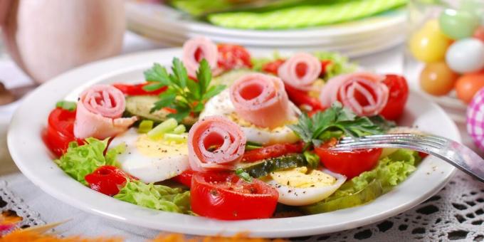 Salad with ham and eggs
