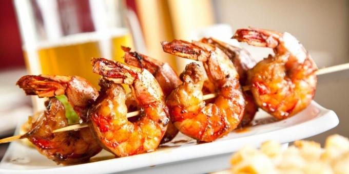 Grilled shrimp in barbecue sauce