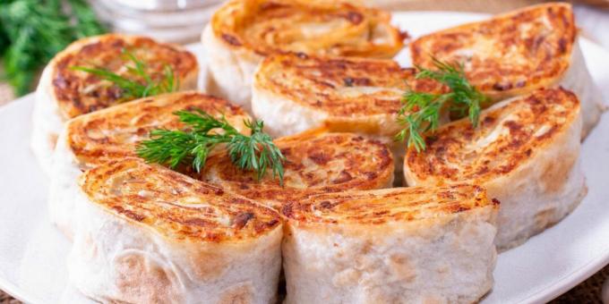 Fried lavash rolls with cheese