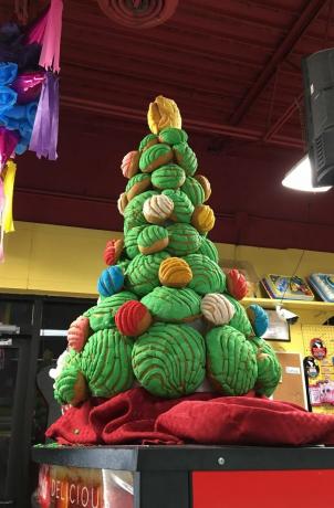 Christmas tree in the bakery
