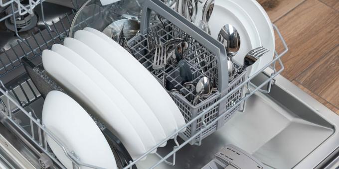 How to clean dishwasher baskets