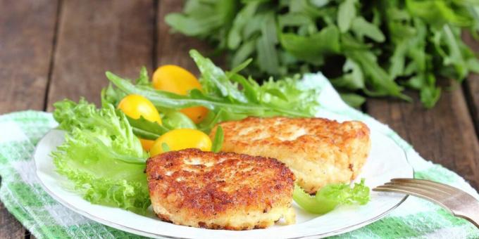 Minced fish cutlets with lard