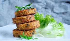 Vegetable cutlets with tofu and ginger