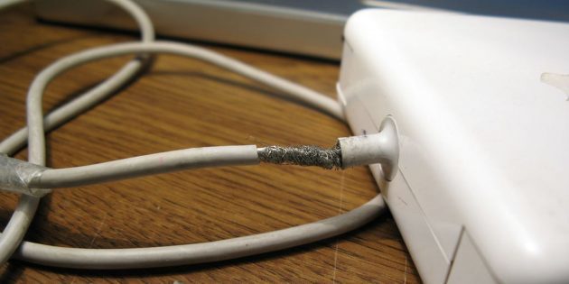 Test the charging adapter when not charging the laptop with the Windows, MacOS or Linux, you