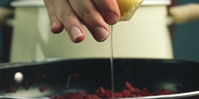 Step by step recipe for borscht: Combine beet citric acid, vinegar or lemon juice