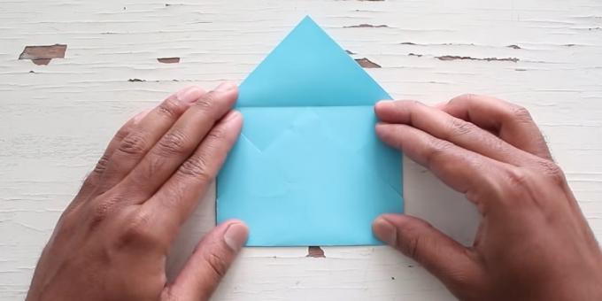 Give the envelope shape