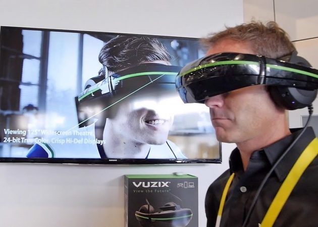 VR-gadgets: Vuzix iWear Video Headphones