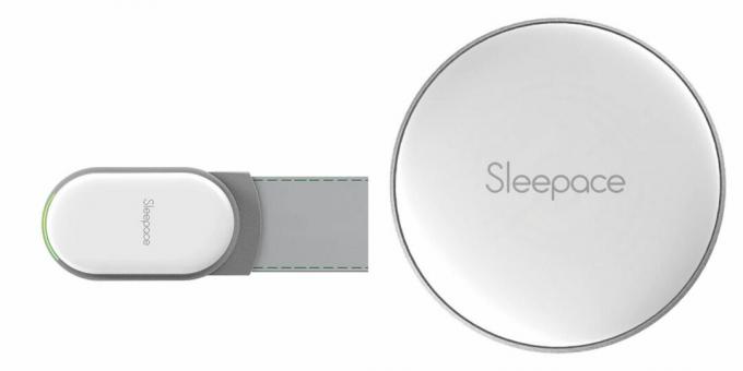 What to give a woman for her birthday: a sleep tracker