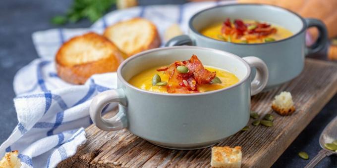 Baked pumpkin soup with bacon