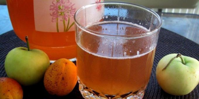 Compote of apricots and apples