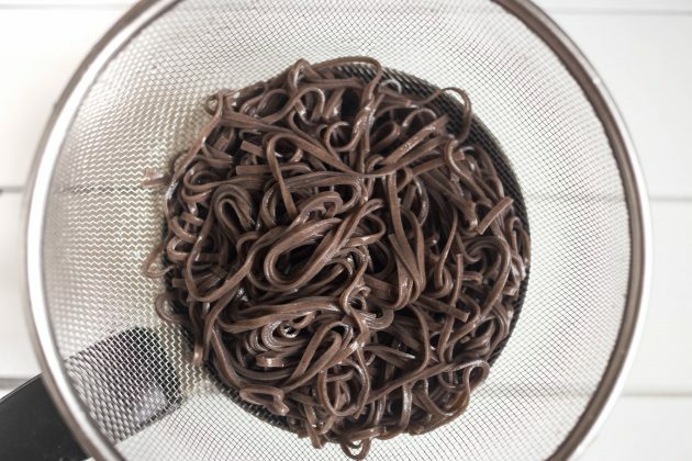 Boil buckwheat noodles for 2-3 minutes in boiling, lightly salted water