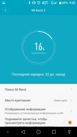 Charging Xiaomi Mi Band 2